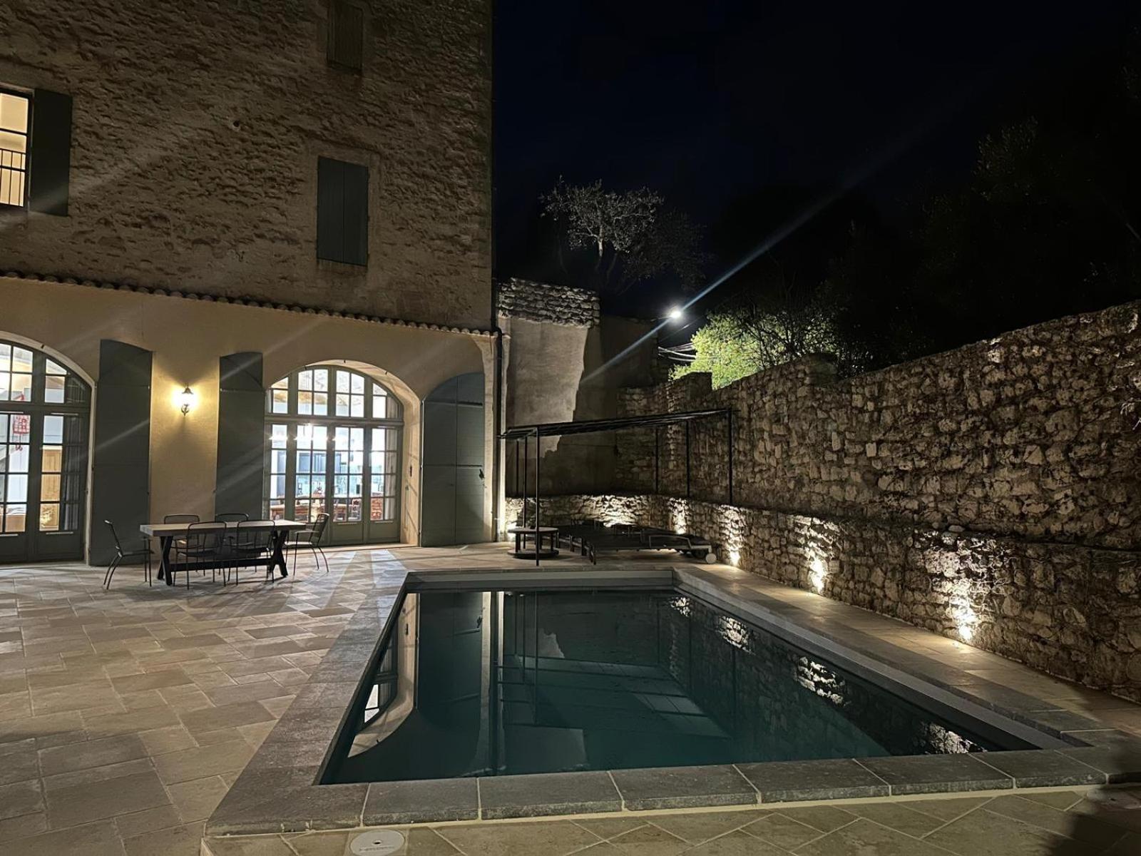 Appartement Avec Piscine Privee Dans Residence Pour 6 Personnes Uzès Zewnętrze zdjęcie